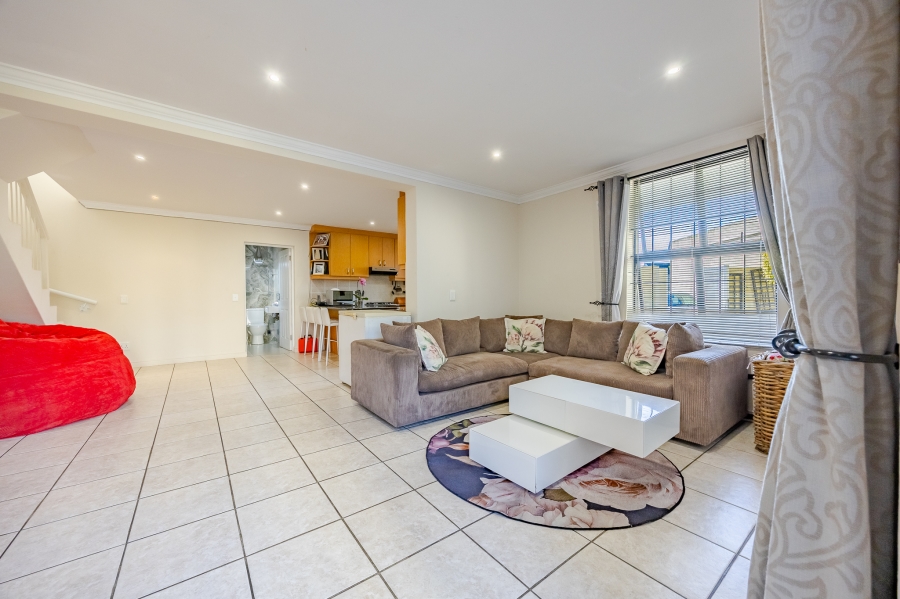 4 Bedroom Property for Sale in Royal Ascot Western Cape